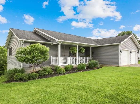 639 Mellwood Dr, New Lexington, OH 43764
