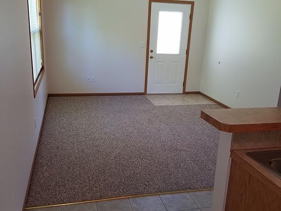 2nd image of 703 S Fourth St