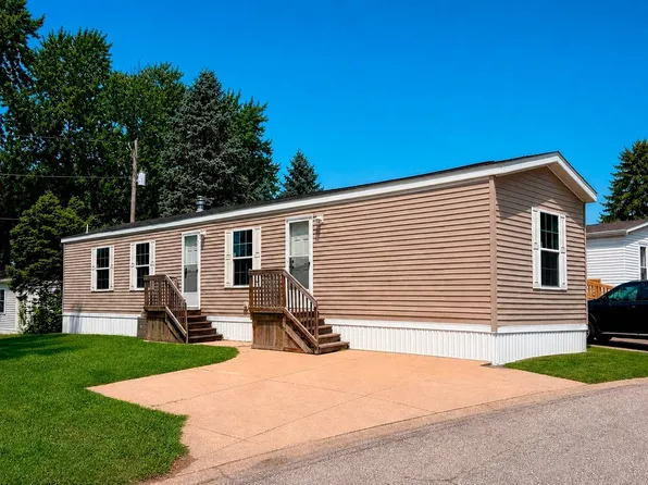 707 Feldman Dr #T016, Lincoln, IL 62656