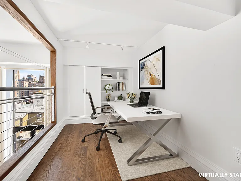 135 W 70th St #8C — Photo 12