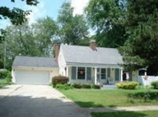 302 Kingsbury Ave, La Porte, IN 46350