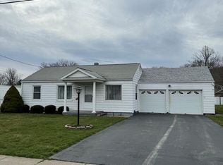 29 Charles St, Corning, NY 14830