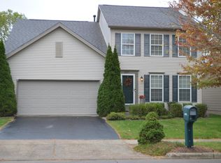 8271 Olympus Ln, Blacklick, OH