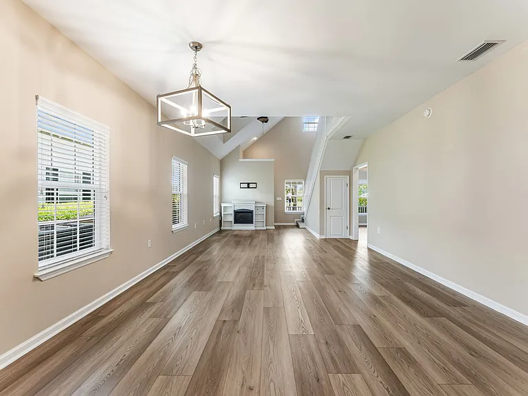 1014 Long Ave — Photo 7