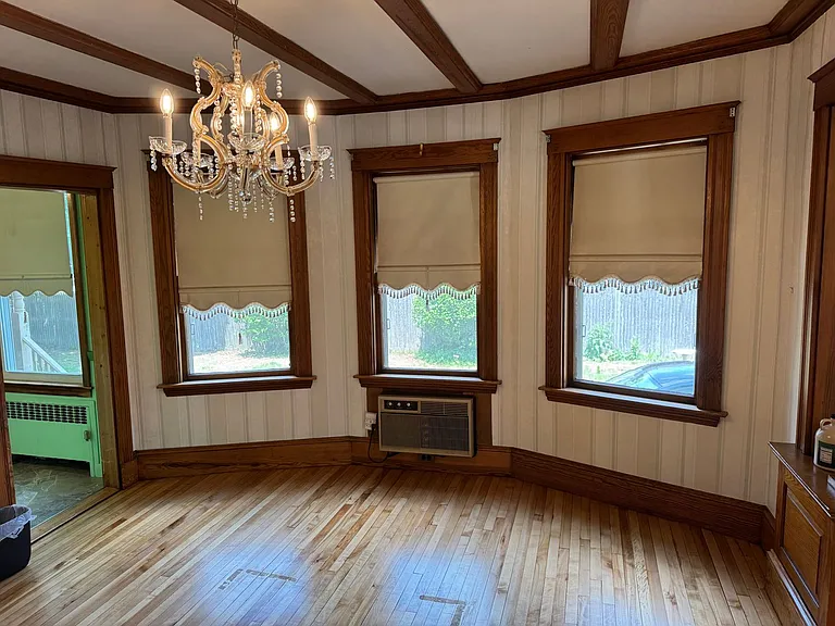 7 Lamoille Ave — Photo 8