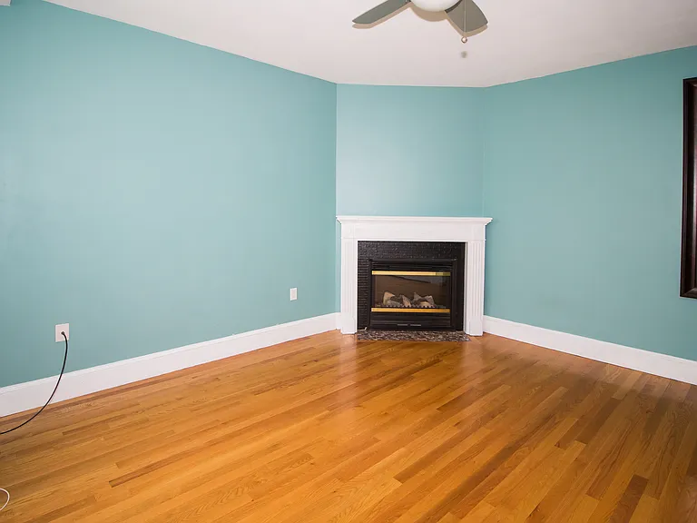 42 Cabot St #2 — Photo 18