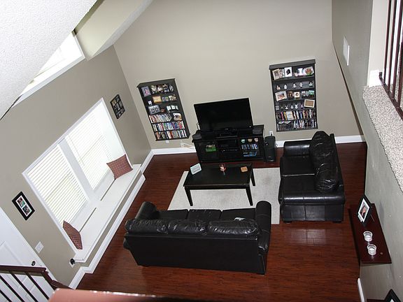 Very light Living room 
