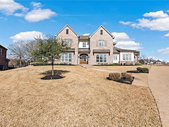 3rd image of 3324 Emory Oak Dr