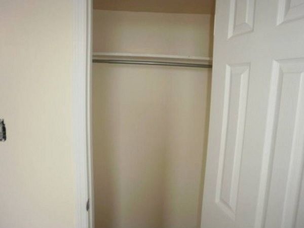 2nd image of 10 Hill St