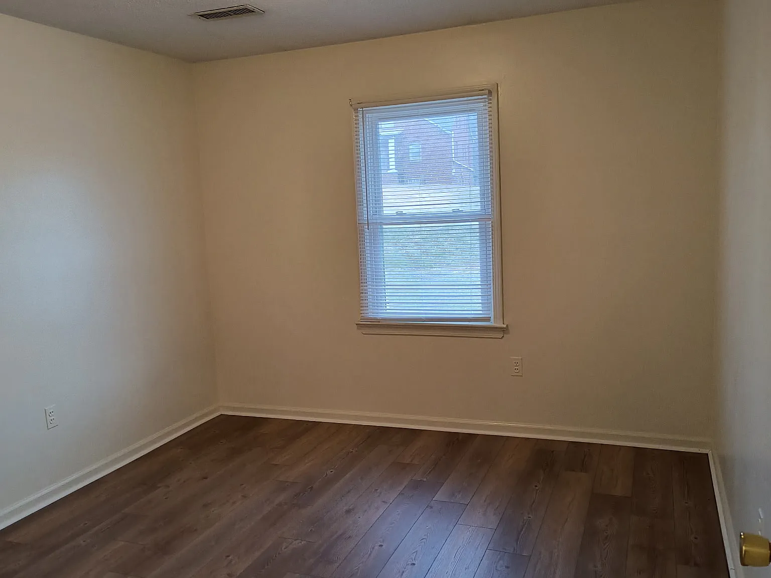 19605 Leesville Road - B — Photo 4