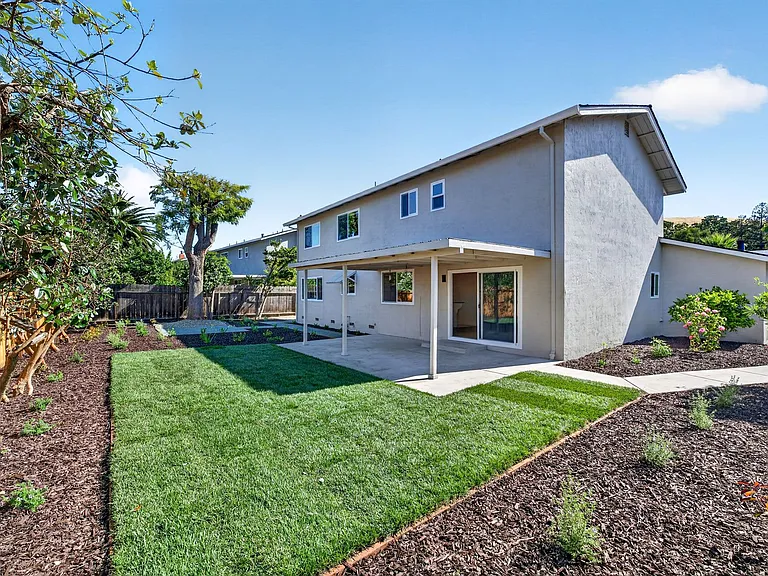 611 Rock Oak Rd — Photo 42