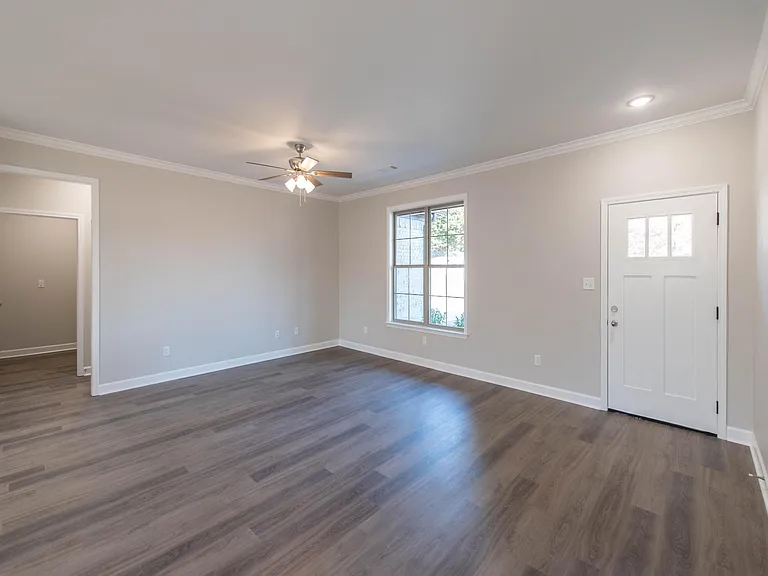 10417 Farris Ave — Photo 11