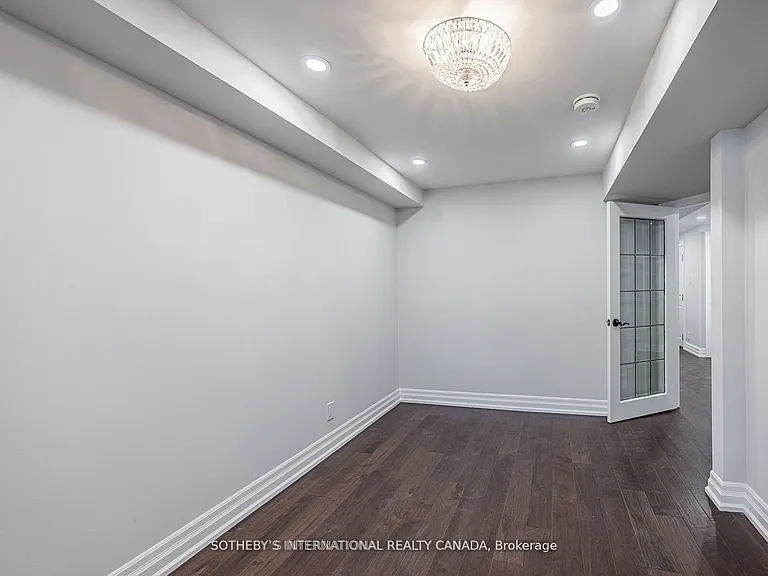 942 Fletcher Valley Cres #BSMNT — Photo 19