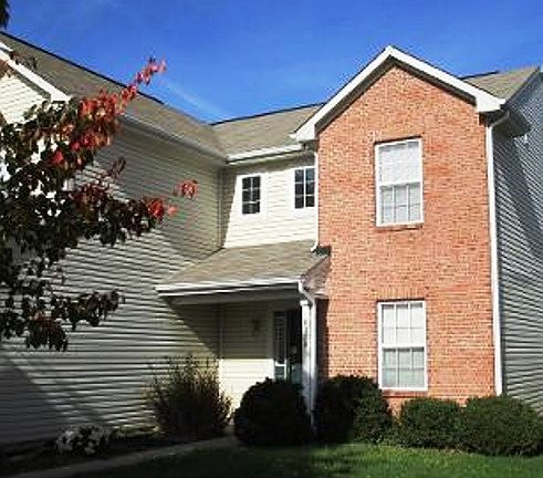 4th image of 8124 Little River Ln