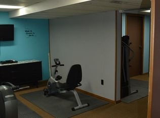 237 Clinton Ave, Akron, OH 44301