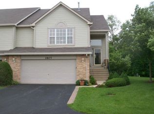 2607 Oxford Ct, Darien, IL 60561