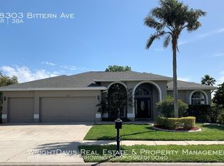 18303 Bittern Ave, Lutz, FL 33558