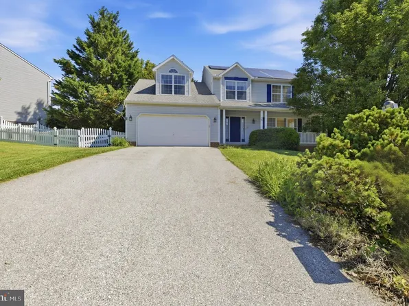 16 Liberty Ave, New Freedom, PA 17349