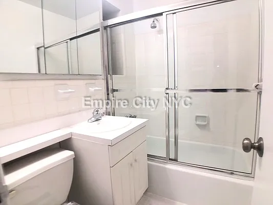 Rented by Empire City NYC Realty | media 11