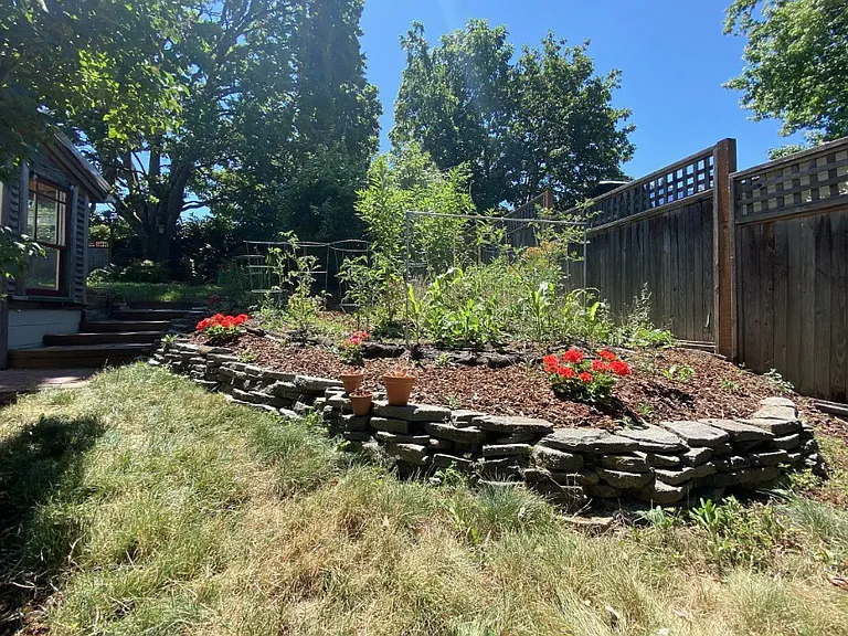 164 W 18th Ave — Photo 28