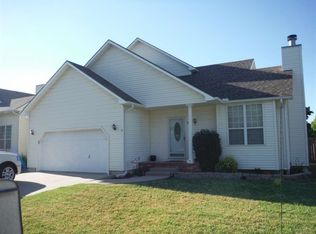 5714 E Pembrook St, Wichita, KS 67220