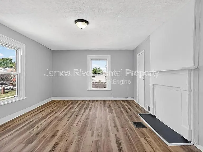 512 Polk St — Photo 17