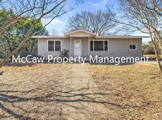 129 Lakewood Dr, Weatherford, TX 76087