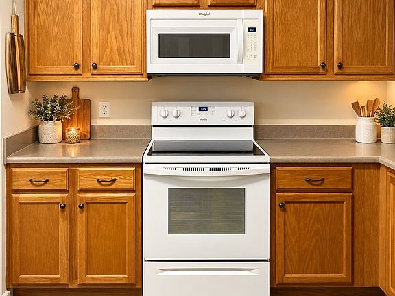 5th image of 255 Morgan Rd APT D1