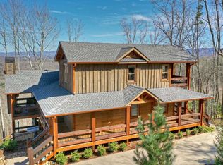 1780 Sunrock Mountain Rd, Blue Ridge, GA 30513