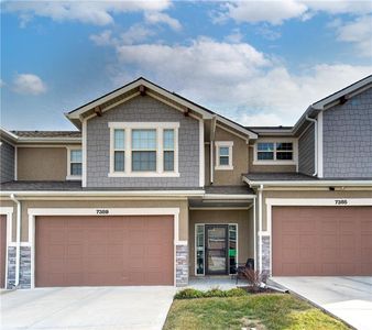 7389 Grand Slam St #31-B, Parkville, MO, 64152