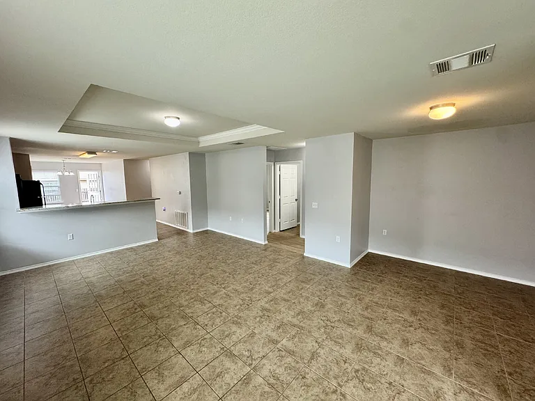 5816 Knoll Pines Pass — Photo 6