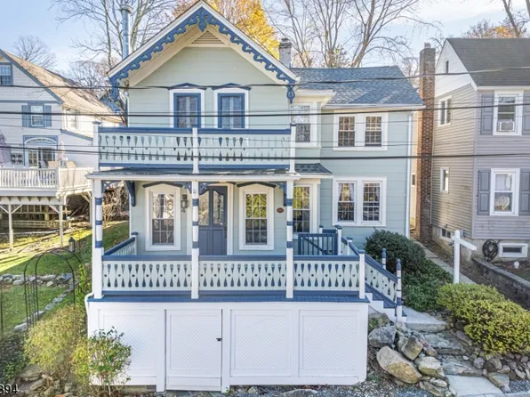 4 Pitman Pl, Parsippany-Troy Hills Twp., NJ 07878