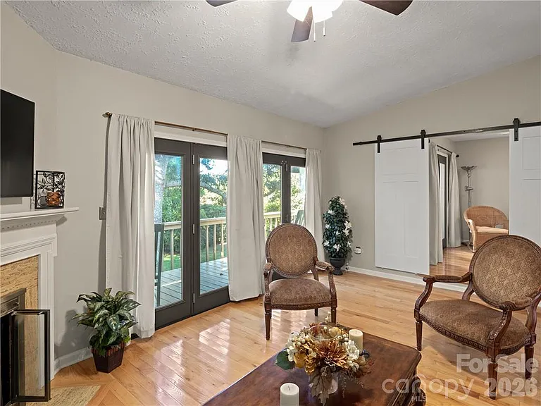 106 Clubwood Ct #1 — Photo 6