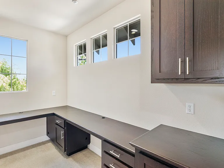 2795 Cooper Cir — Photo 29