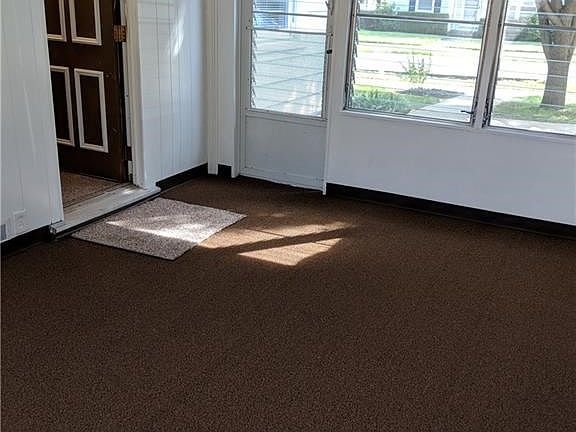 2nd image of 3222 Wilson Ave
