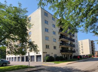 8035 Oconnor Dr APT 3B, River Grove, IL