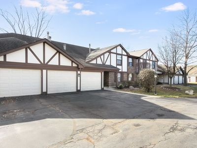 275 Wilmette Ct Unit B1, Schaumburg, IL, 60193
