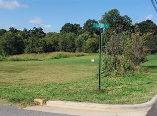 616 Monroe St, Statesville, NC 28677