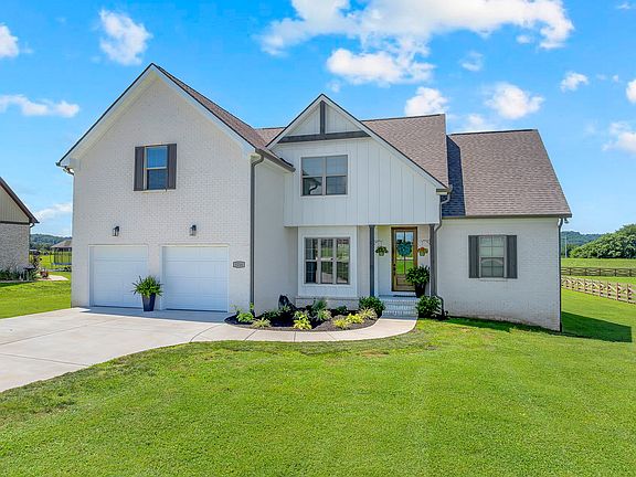 3rd image of 3256 Ostella Rd