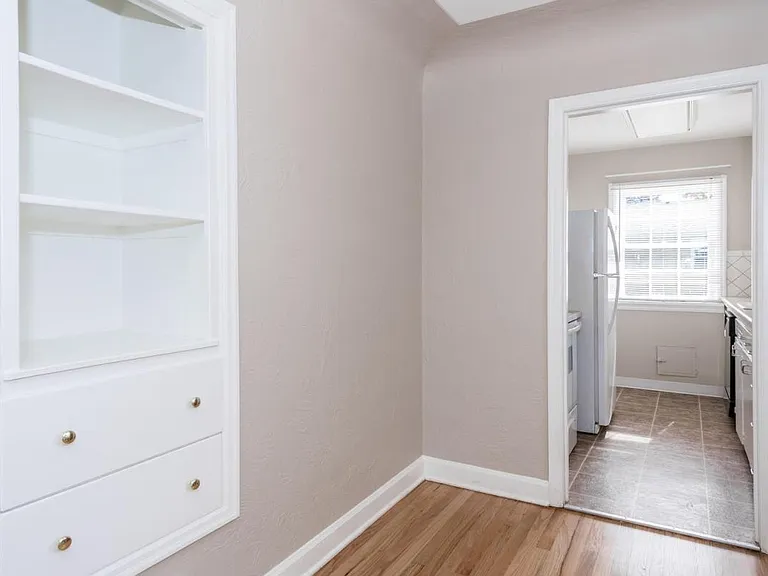 940 Kendall St #UPPER — Photo 9