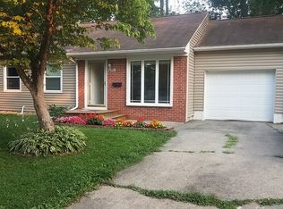 2619 Wayne Ave, Iowa City, IA 52240