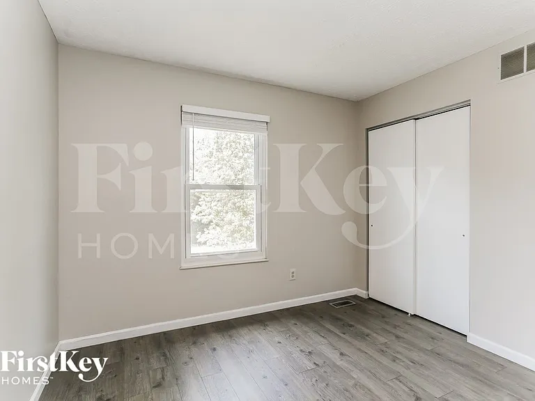 5705 Andrea Ln — Photo 13