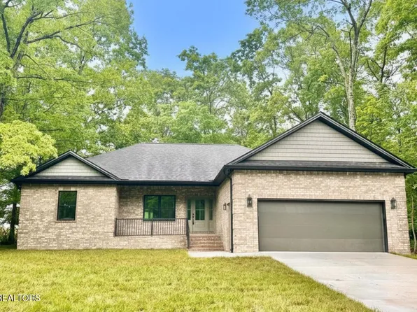 614 Apoka Ln, Crossville, TN 38572