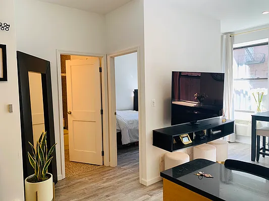 Rented by Property Link Mgmt, LLC | media 17