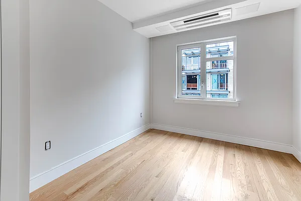 Rented by Nolita Group | media 18