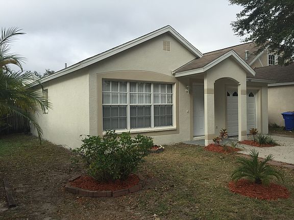 2nd image of 13112 Carrollwood Creek Dr
