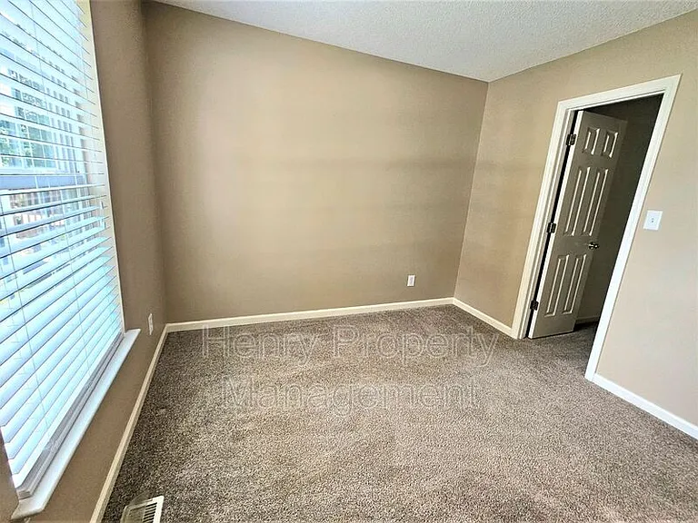 109 Gremar Dr — Photo 18