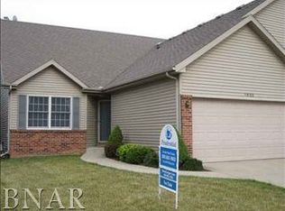 1622 Frontier Dr, Normal, IL 61761