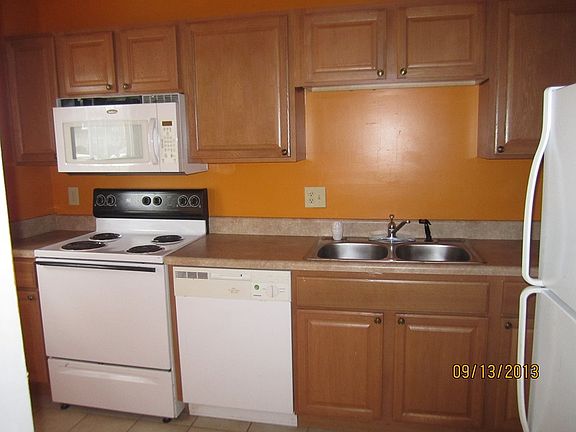 2nd image of 1547 Darren Cir