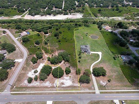 4th image of TRACT E S San Mateo Dr
